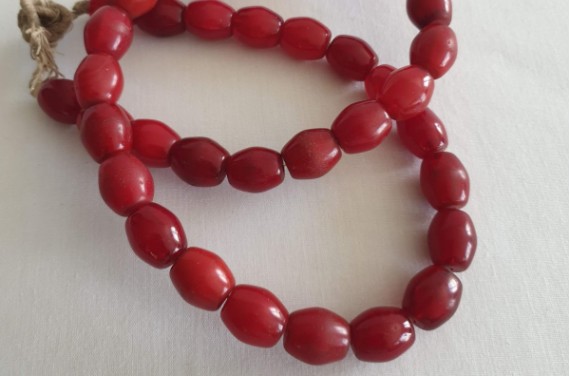Perles de Bohême oblong rouge